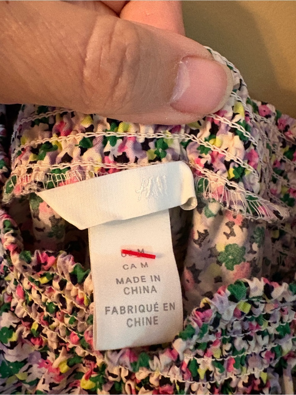 H&M Floral Square-Neck Puff Sleeve Blouse in Pink and Green - Picture 3 of 9